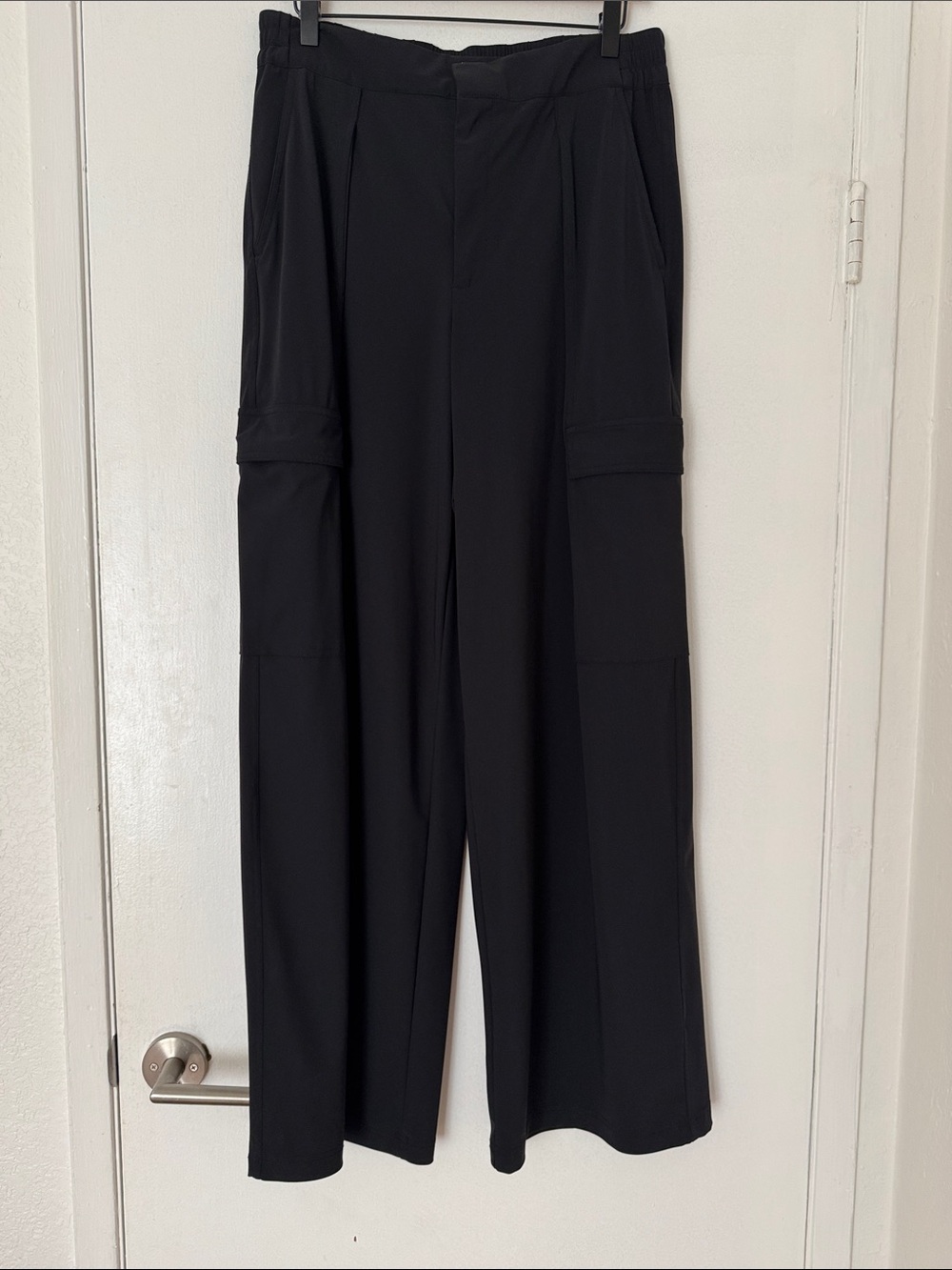 Athleta Pinnacle Cargo Pants